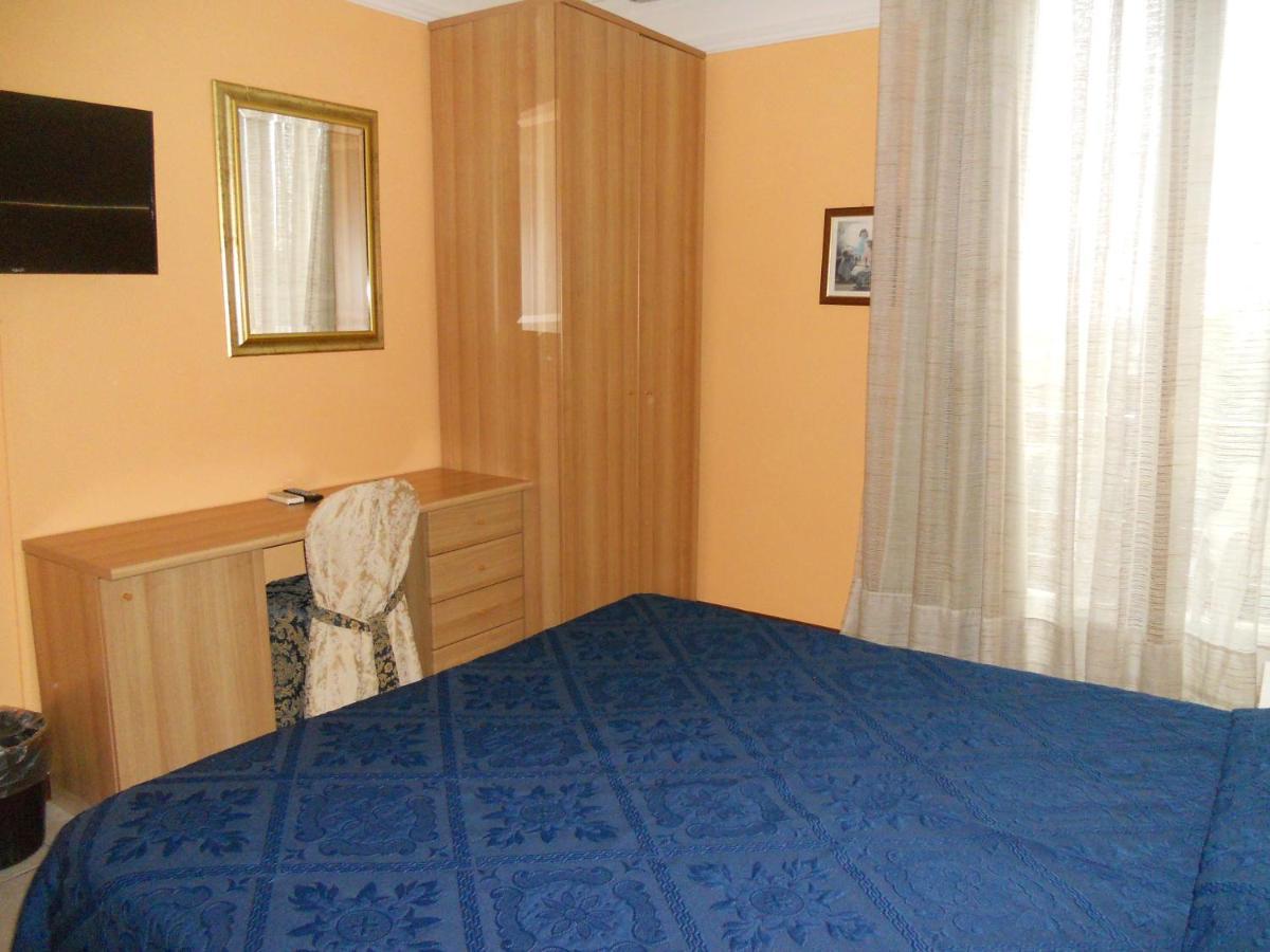 Hotel Salus Монтекатини-Терме Экстерьер фото